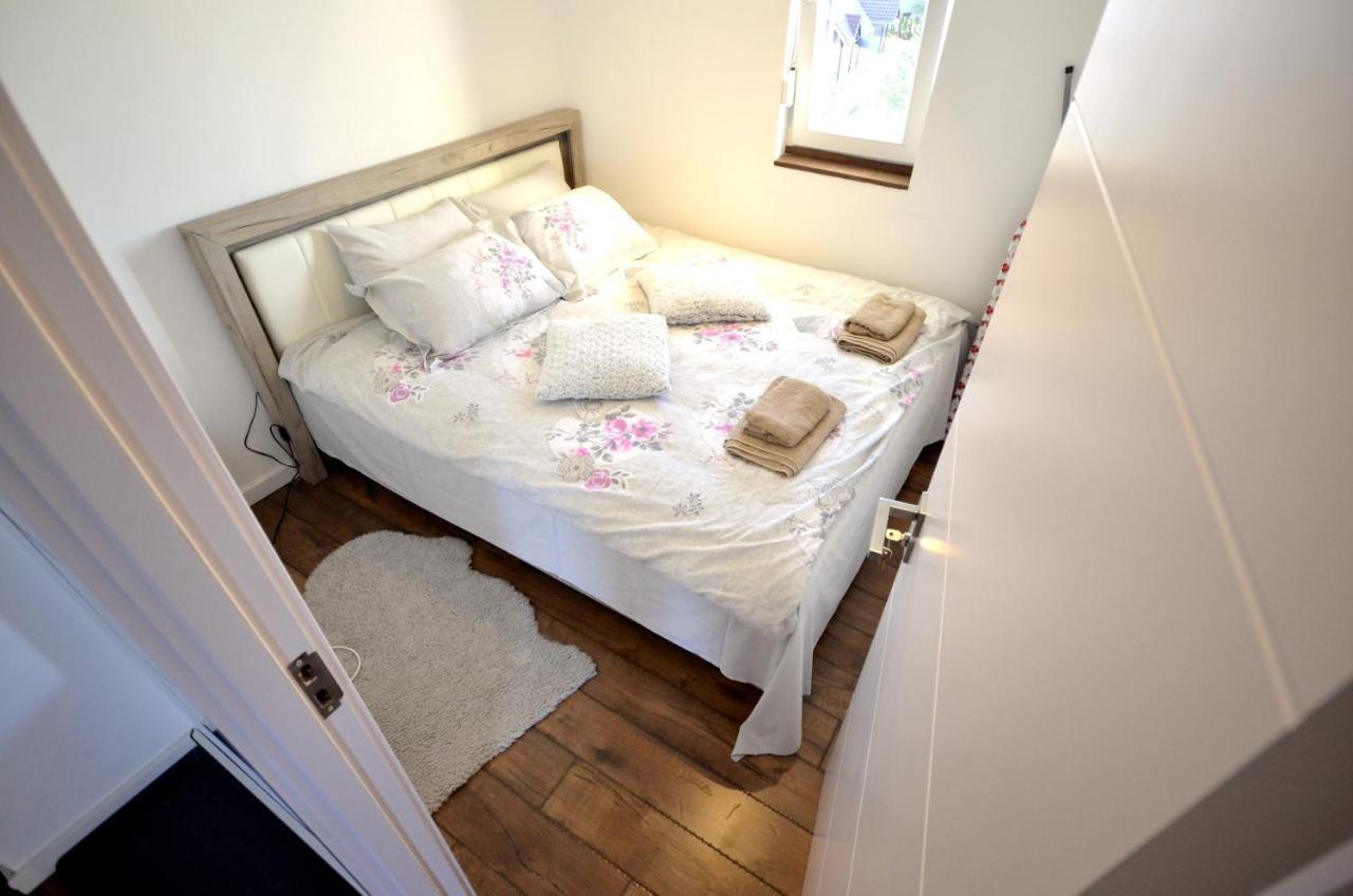 C L E A N&C O Z Y Apartmani ดิฟชิบาเร ภายนอก รูปภาพ