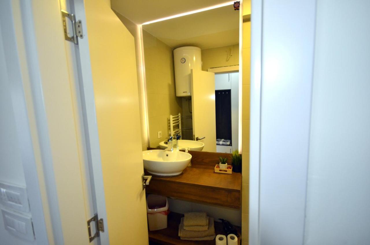 C L E A N&C O Z Y Apartmani ดิฟชิบาเร ภายนอก รูปภาพ